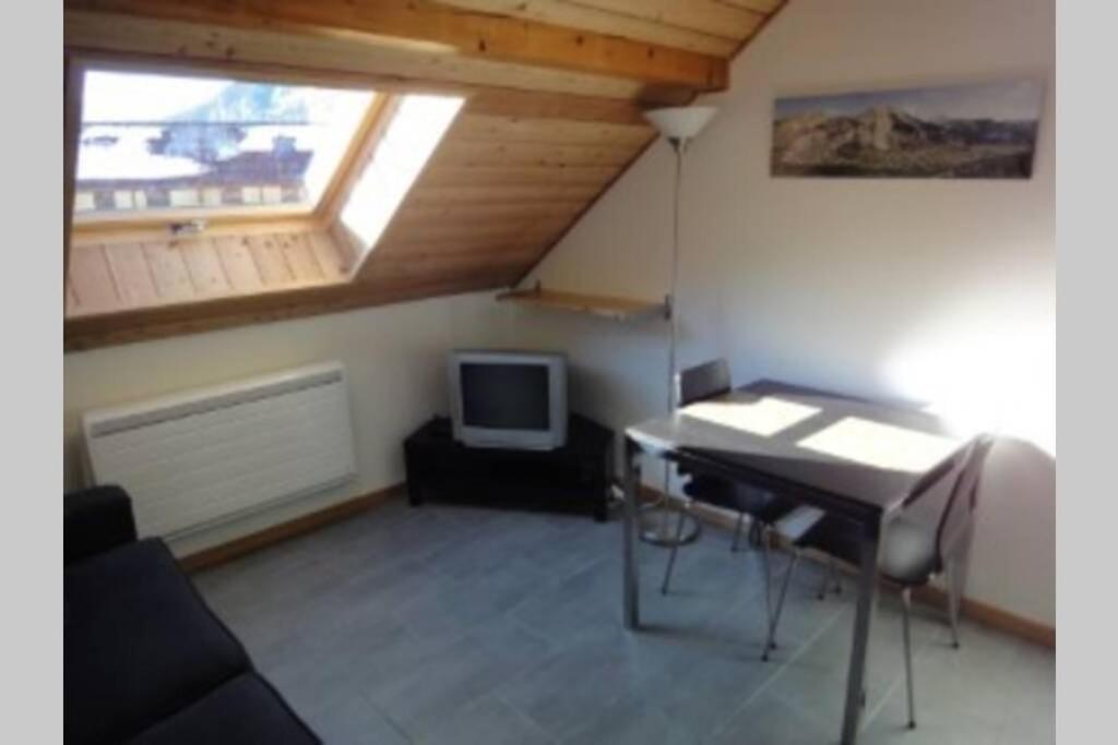 Apartment Loue De Renove A Nevache